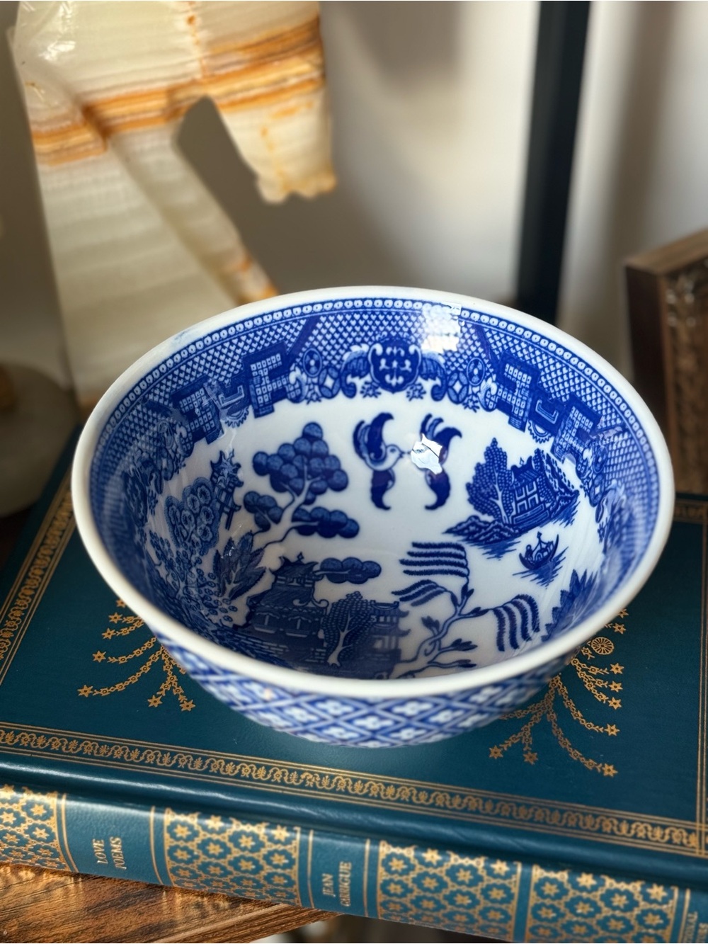 Blue Willow Style Porcelain Patterned Bowl
